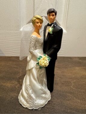 Vintage Wilton Our Day Wedding Cake Topper Bride Groom Couple Figurine
